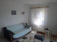 Obývací pokoj Primošten, Obývací pokoj v ubytování typu apartment, s klimatizací a WiFi.