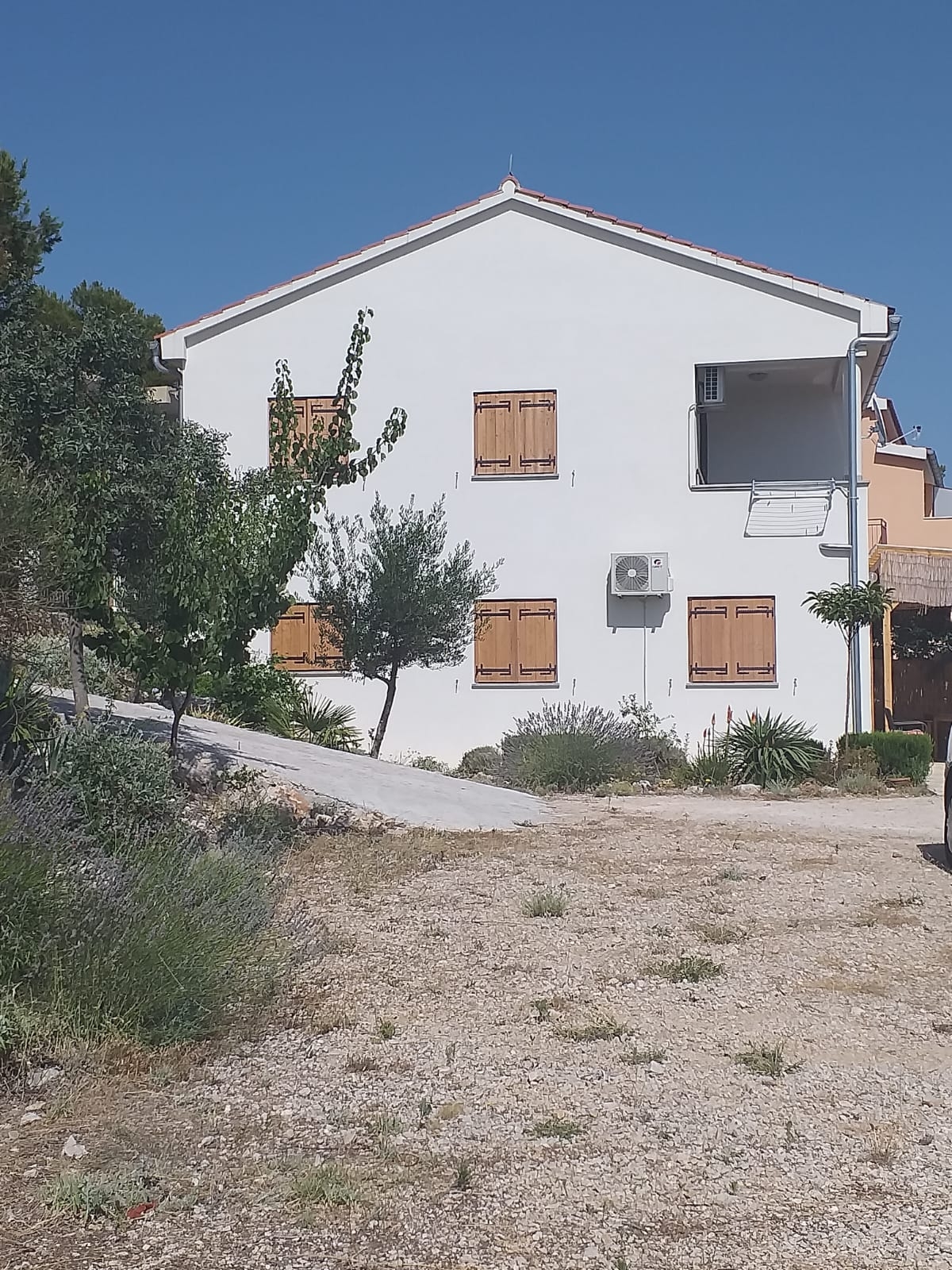 Jednosobni apartman s terasom Primošten  A-a