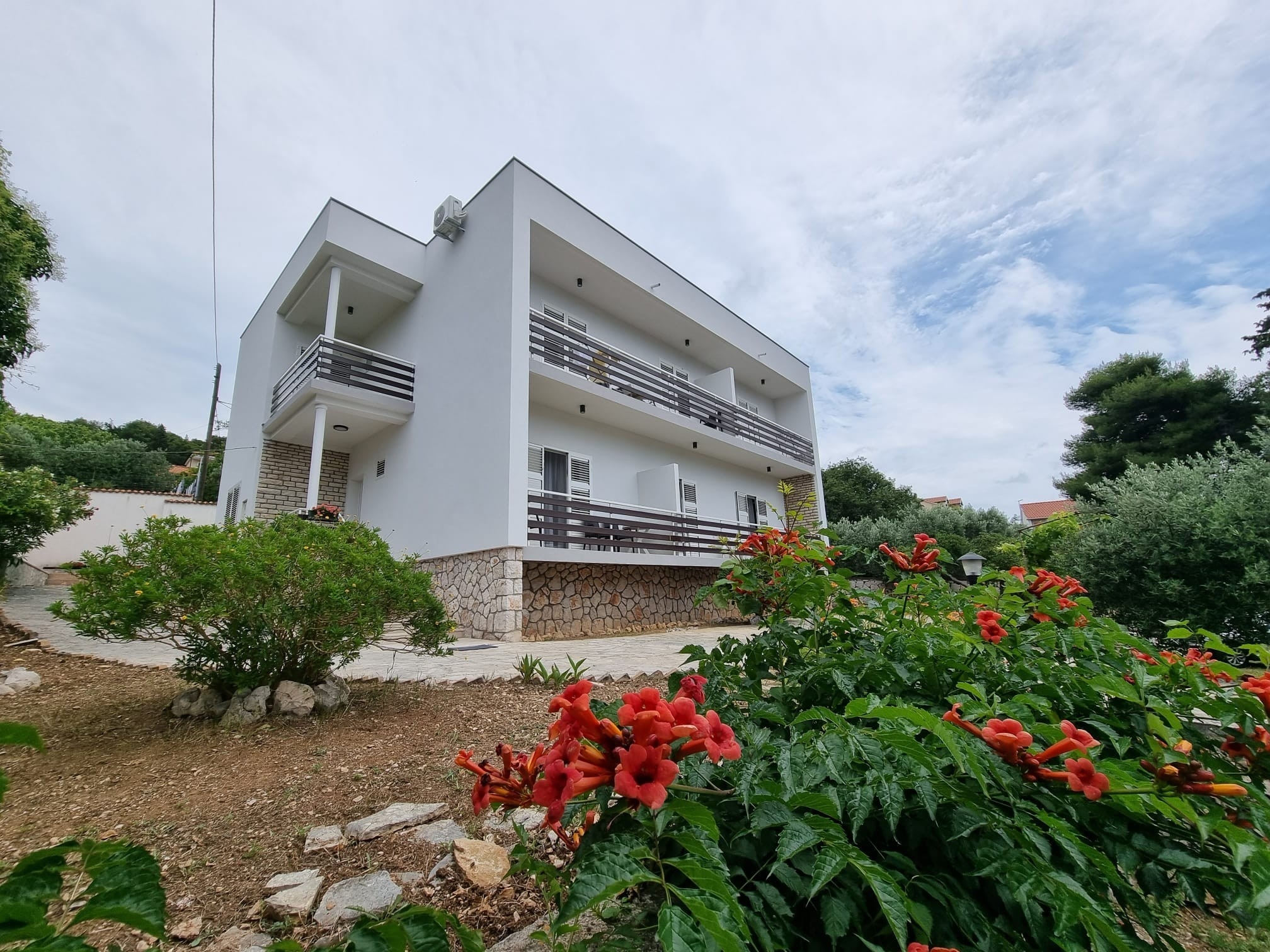 One bedroom apartment with balcony and sea view Tisno, Murter  A-b
