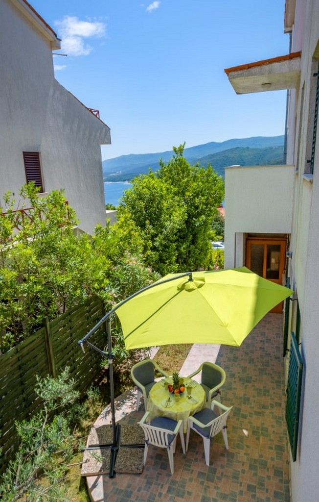 Two bedroom apartment with terrace Rabac, Labin  A-b