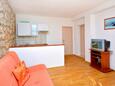 Living room Ivan Dolac, Living room in the studio-apartment, air condition available and WiFi.
