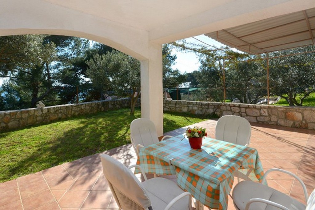 Studio flat with terrace Ivan Dolac, Hvar (AS-17778-b)