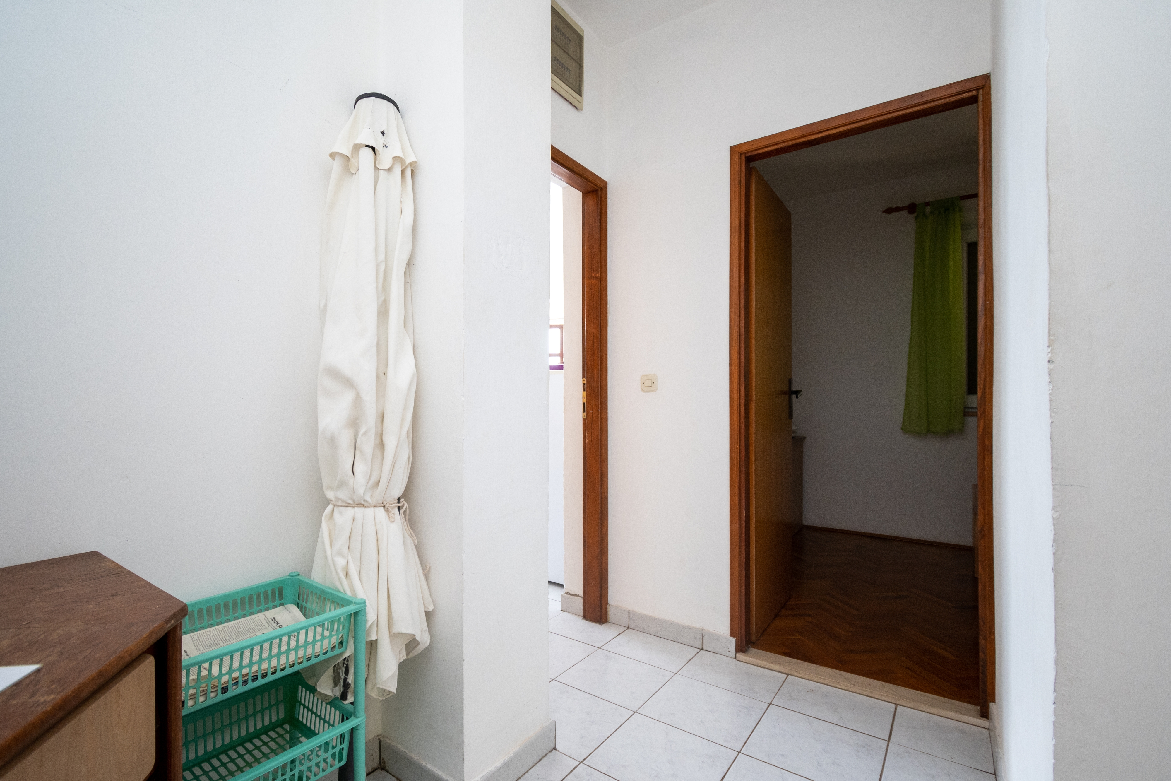 One bedroom apartment near beach Zaglav, Dugi otok  A-a