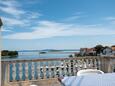 Zaglav, Terrasse dans l’hébergement en type apartment, avec la vue sur la mer, animaux acceptés et WiFi.