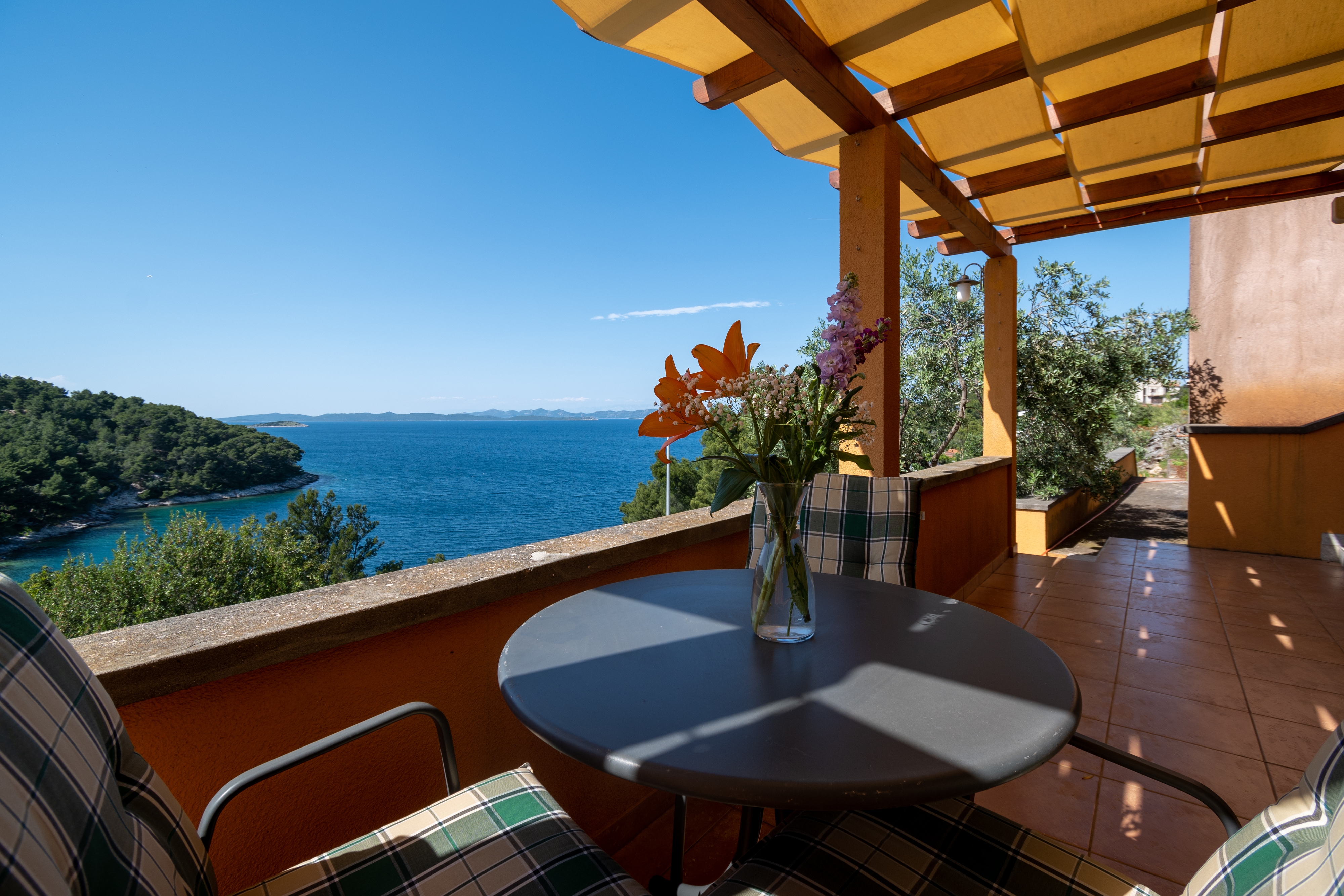Studio flat with terrace and sea view Sali, Dugi otok  AS-a