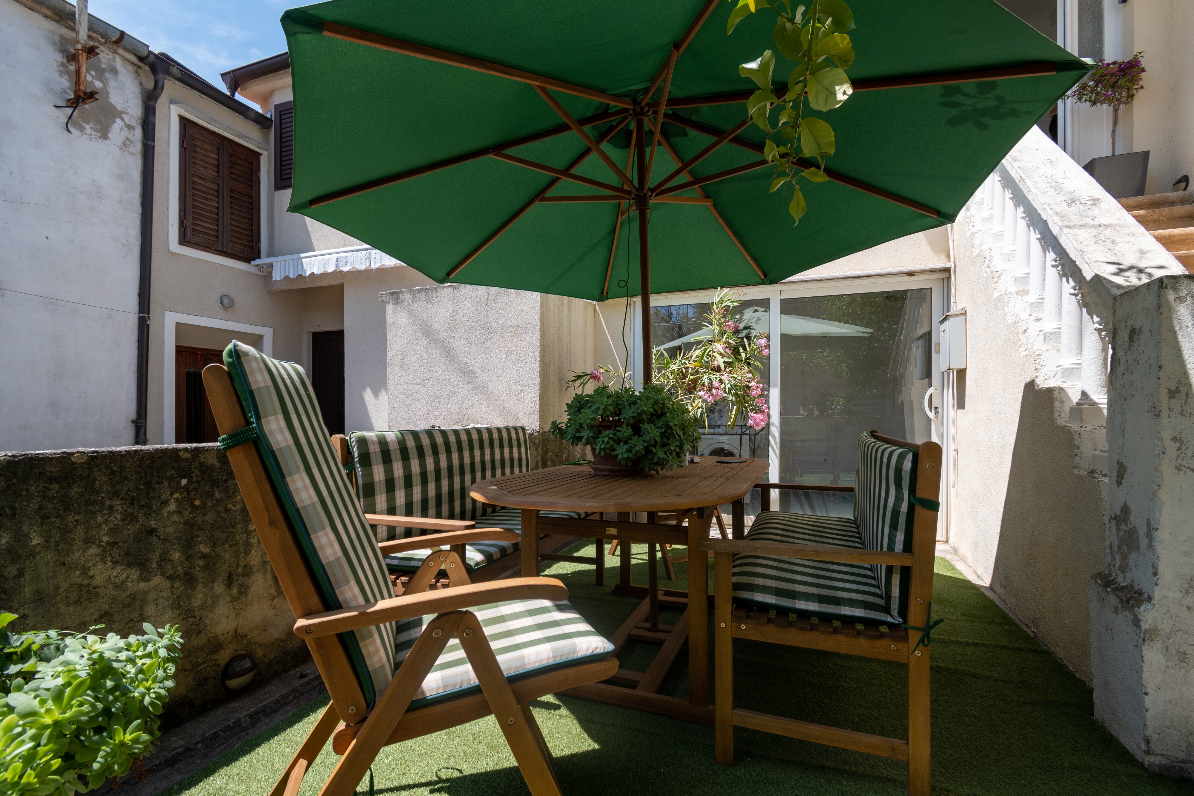 Two bedroom house with terrace Sali, Dugi otok  K