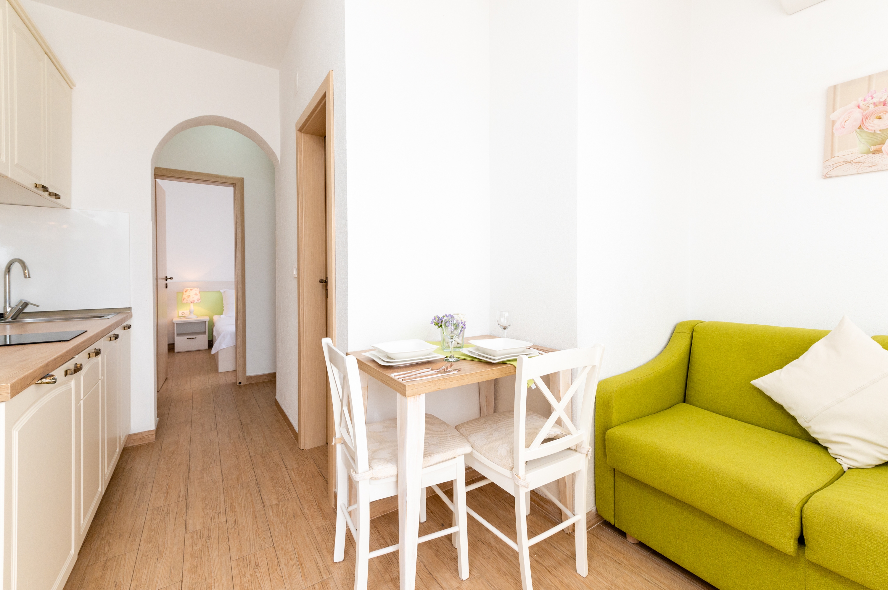 One bedroom apartment with terrace and sea view Mavarštica, Čiovo (A-17803-b)