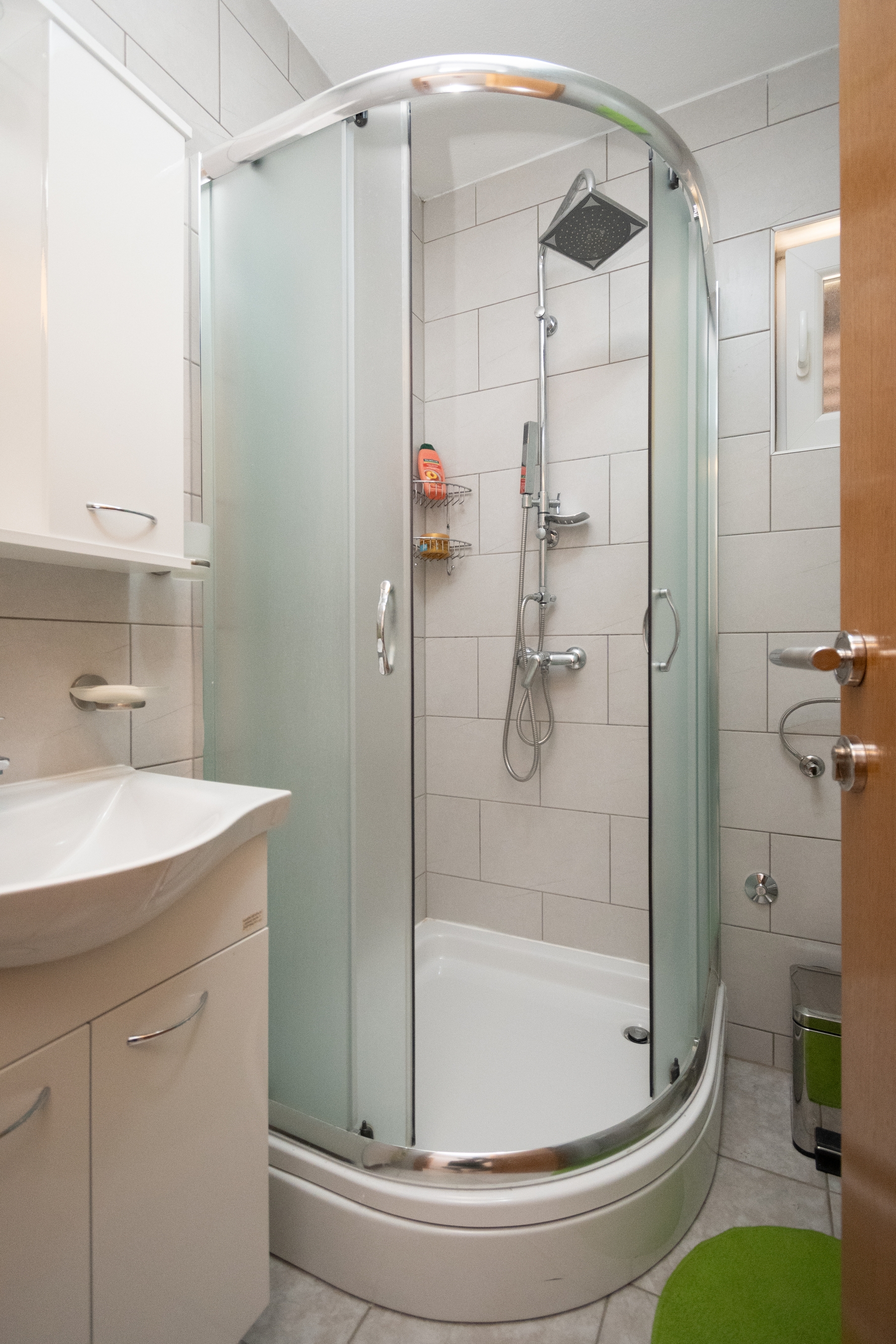 One bedroom apartment with balcony and sea view Tribanj Šibuljina, Paklenica  A-b