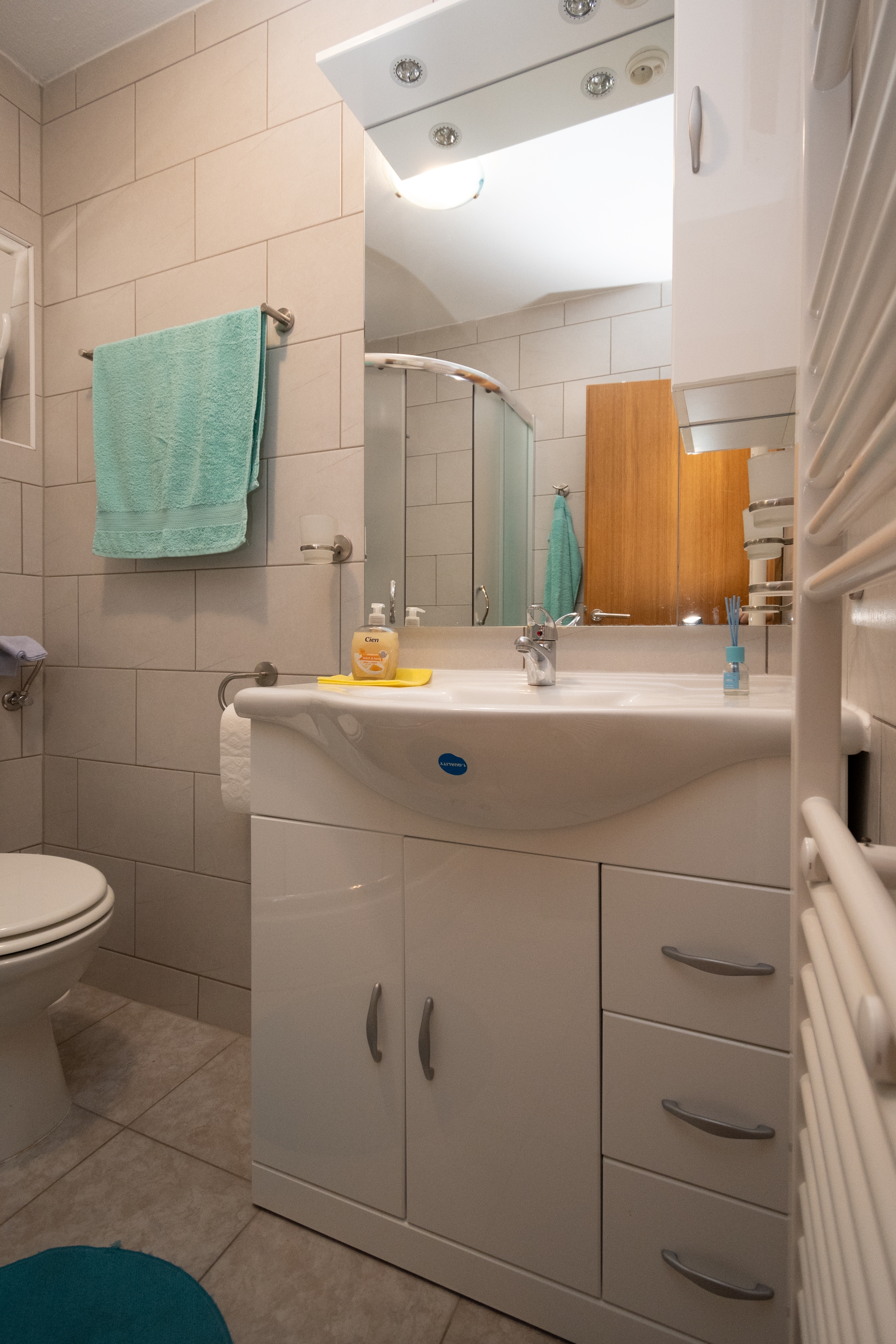 One bedroom apartment with balcony and sea view Tribanj Šibuljina, Paklenica  A-c