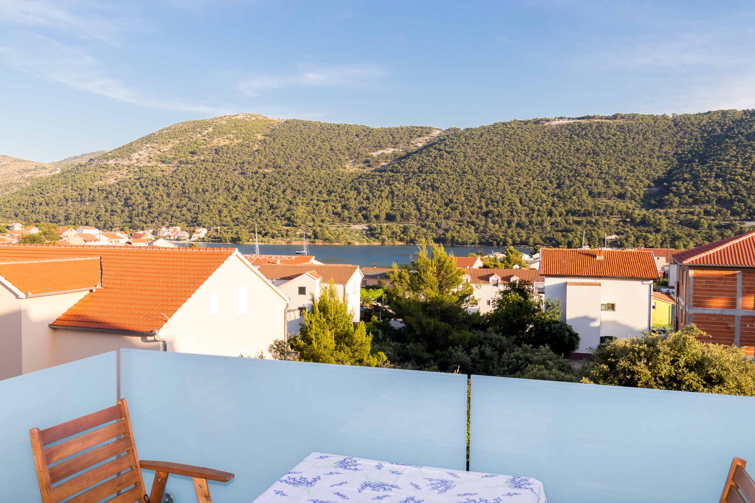 One bedroom apartment with terrace and sea view Grebaštica, Šibenik  A-a