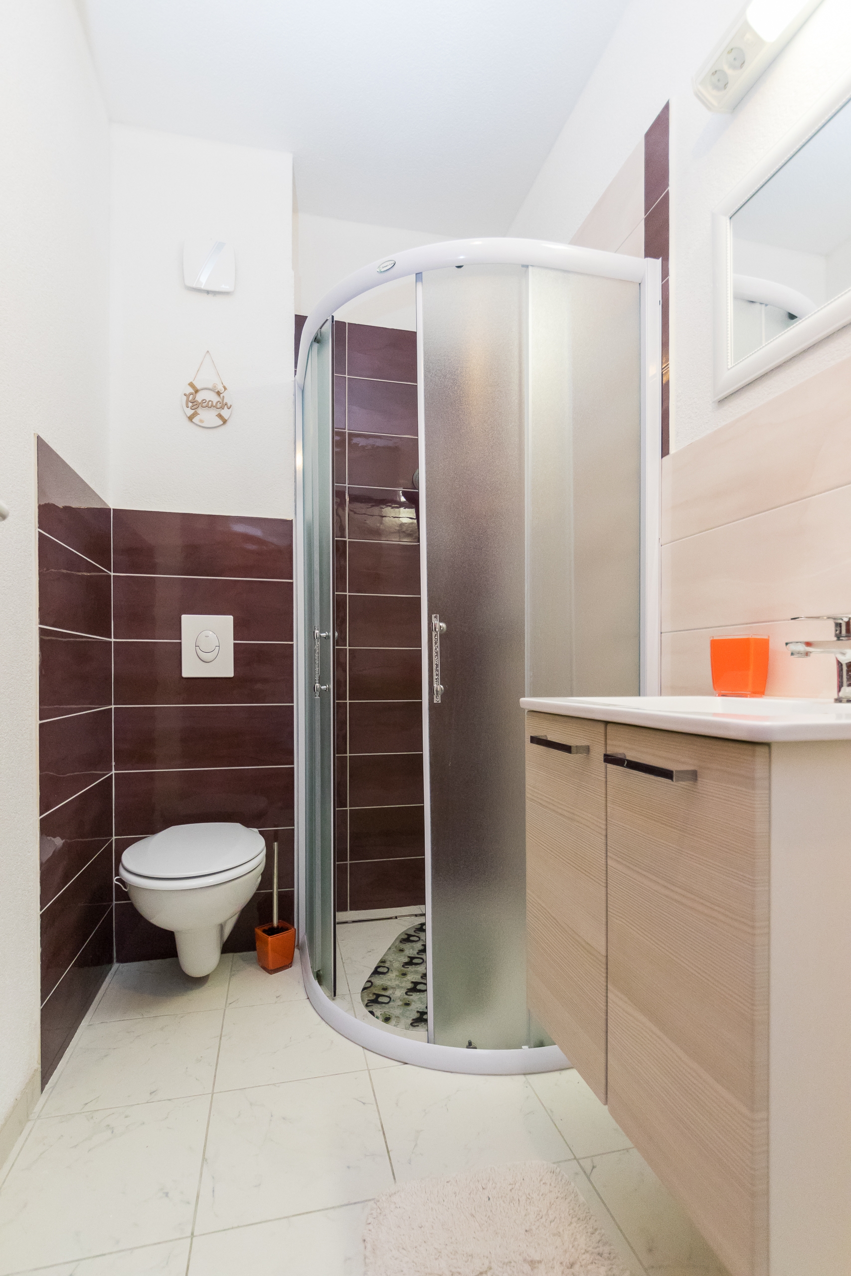 Three bedroom apartment with terrace Grebaštica, Šibenik  A-c