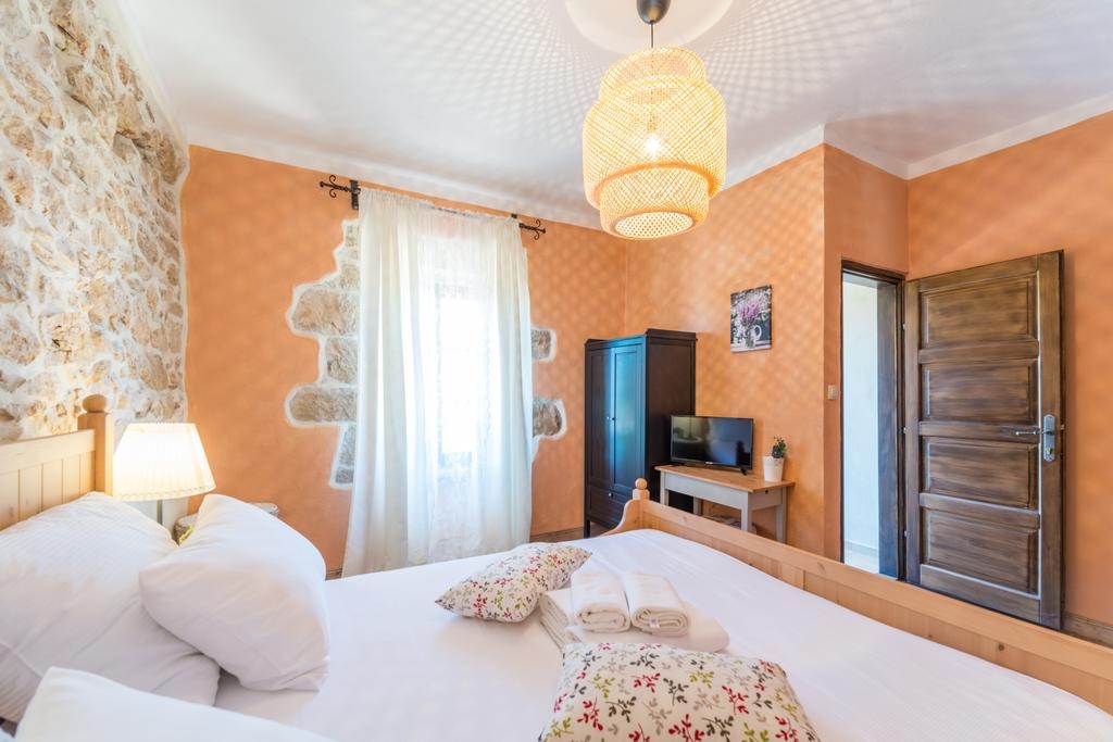 Top Biograd Gornje Raštane Top Biograd Gornje Raštane