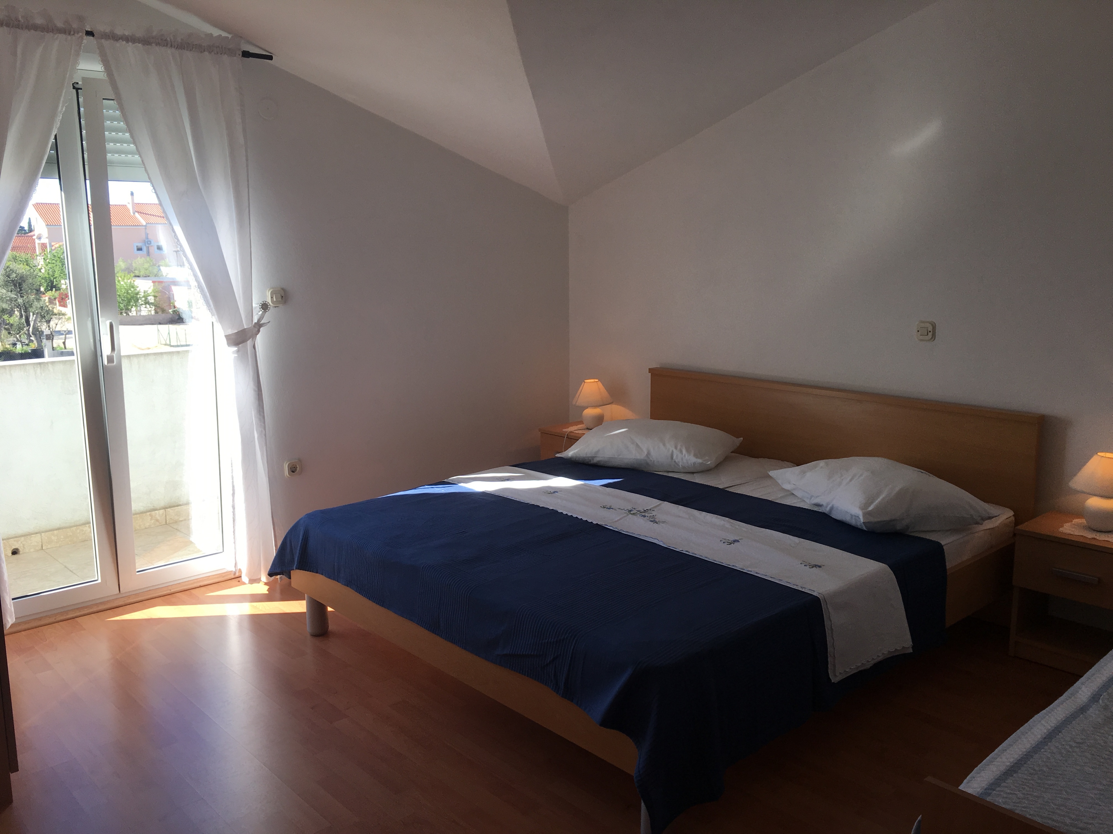 One bedroom apartment with terrace and sea view Bibinje, Zadar  A-a
