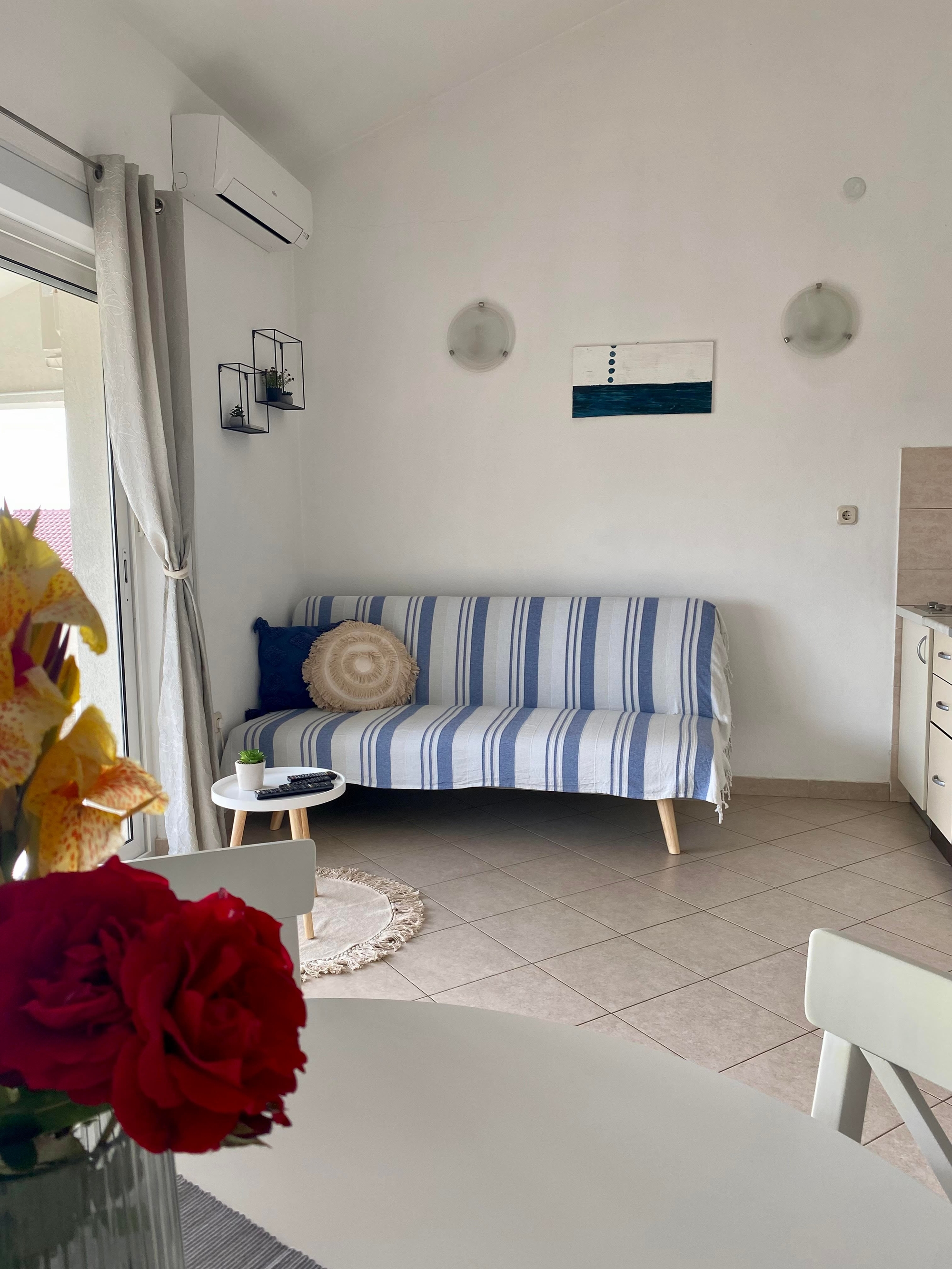 One bedroom apartment with terrace and sea view Bibinje, Zadar  A-a