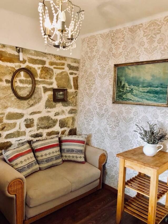 One Bedroom Apartment Near Beach Supetarska Draga Gonar