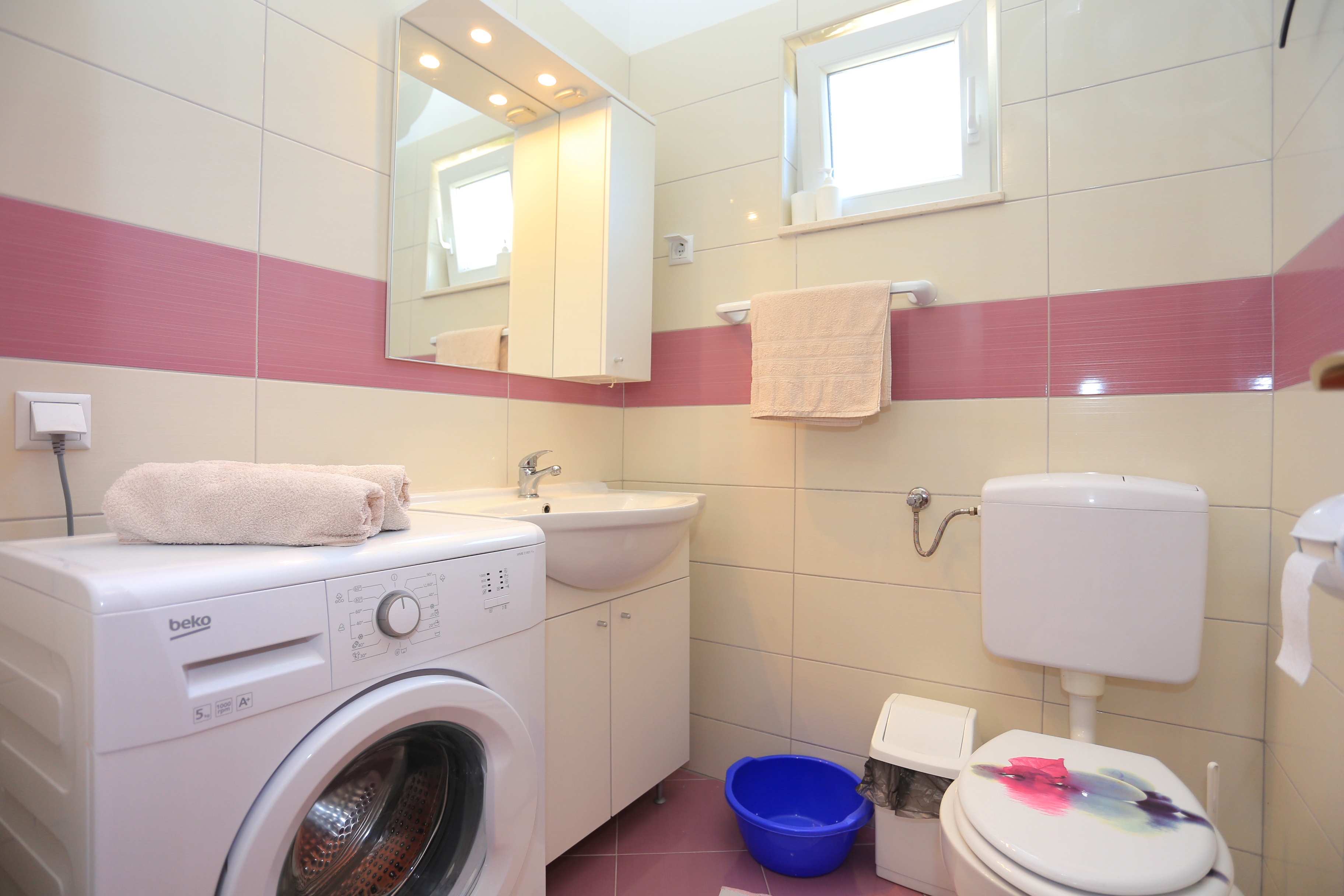 One bedroom apartment with terrace Ražanj, Rogoznica  A-a