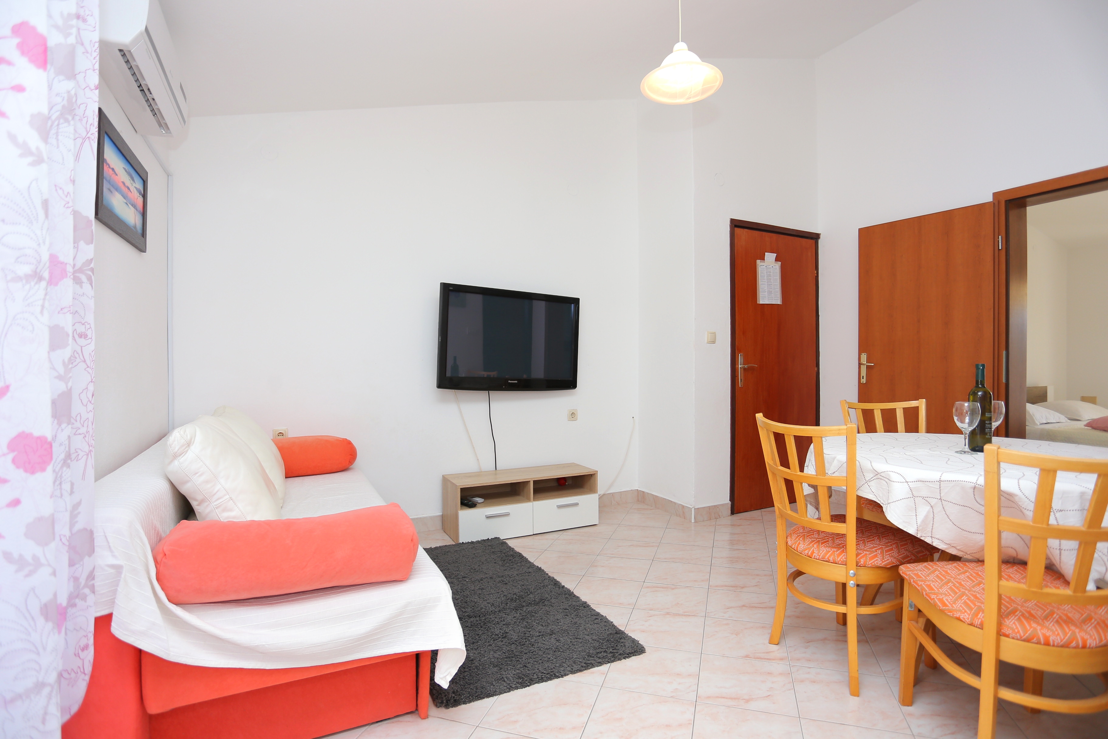 One bedroom apartment with terrace Ražanj (Rogoznica) (A-17867-b)