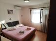 Ložnice 2 Kampor, Ložnice 2 v ubytování typu apartment, domácí mazlíčci povoleni a WiFi.