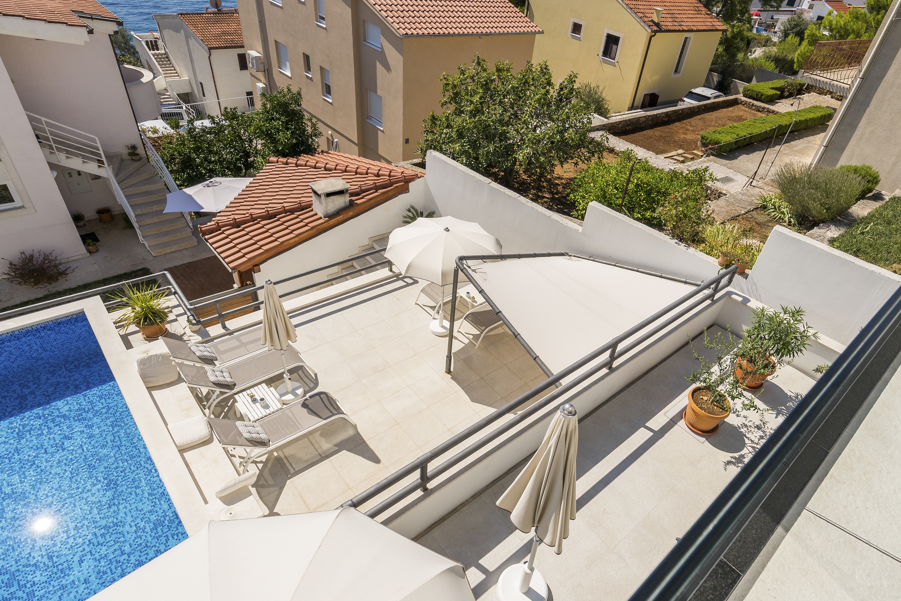 Two bedroom apartment with terrace and sea view Rastići, Čiovo  A-a