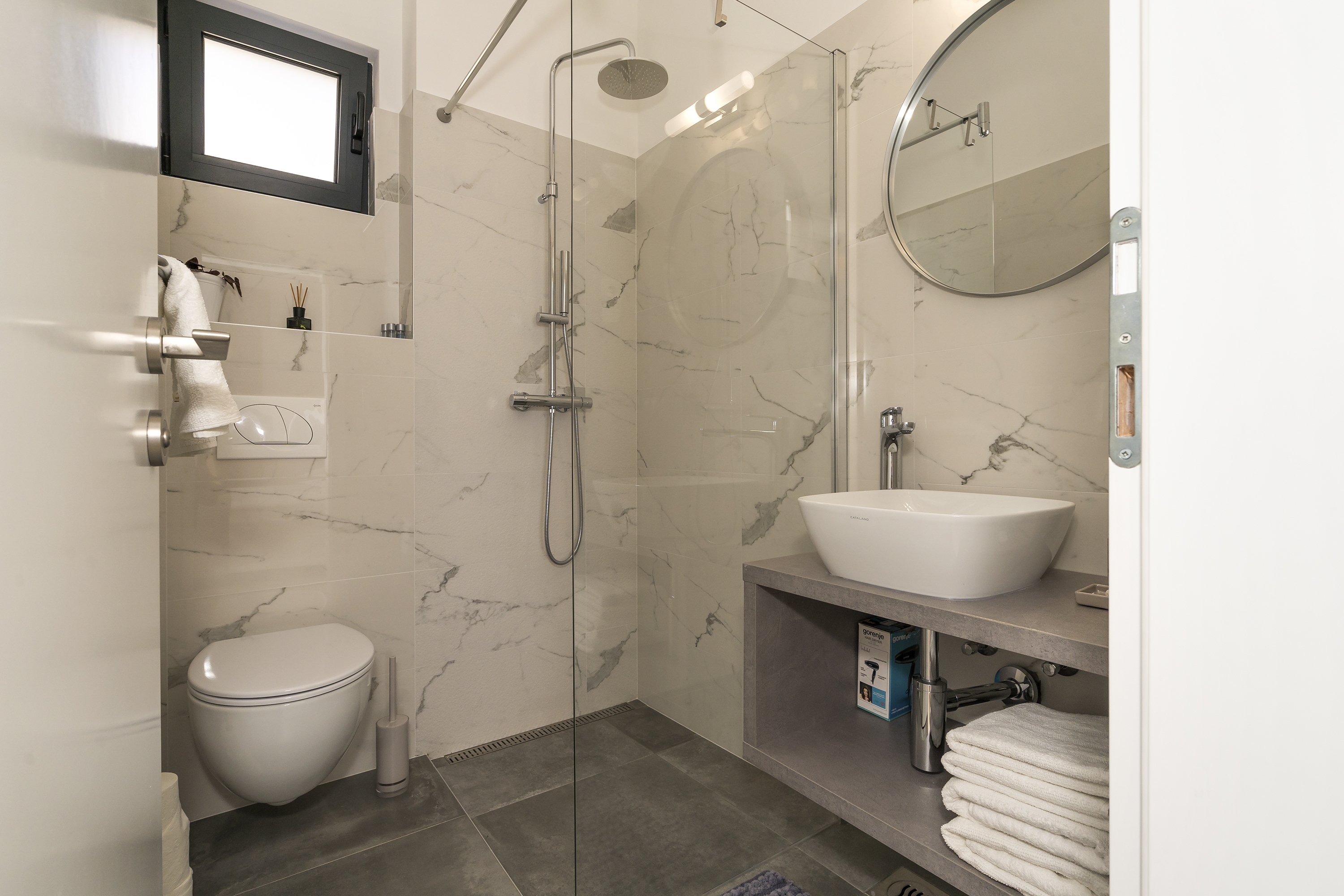 Two bedroom apartment with terrace and sea view Rastići, Čiovo  A-a