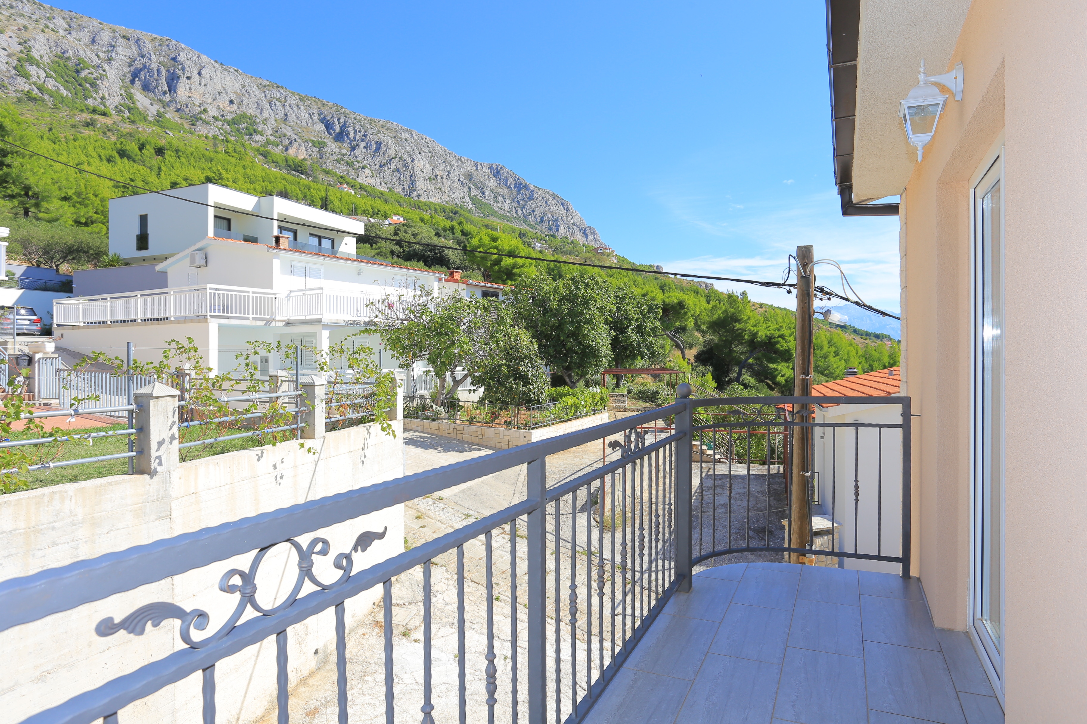 Two bedroom apartment with terrace and sea view Stanići, Omiš  A-a