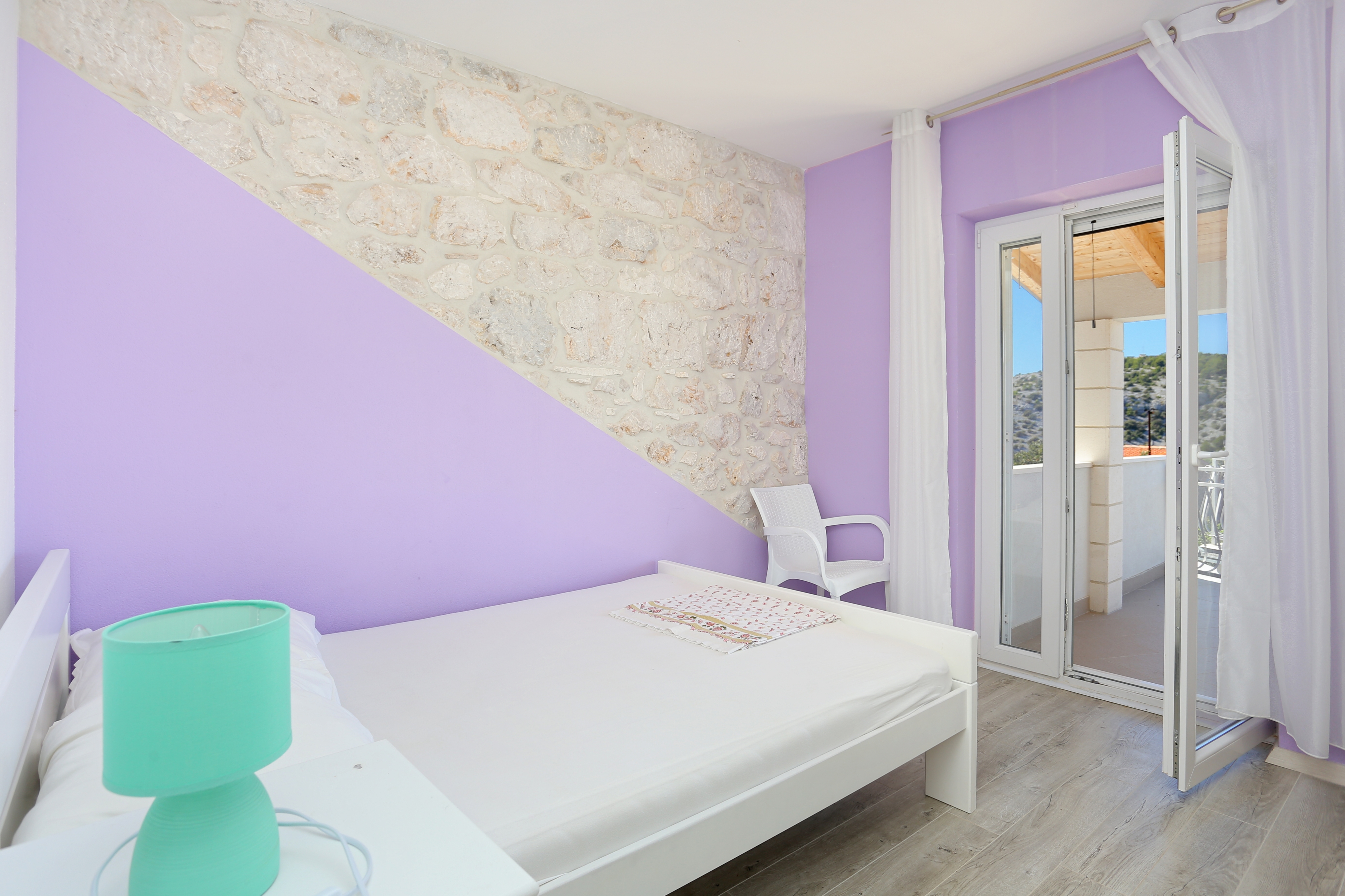 Comfortable and spacious house with terrace and sea view Ražanj, Rogoznica  K
