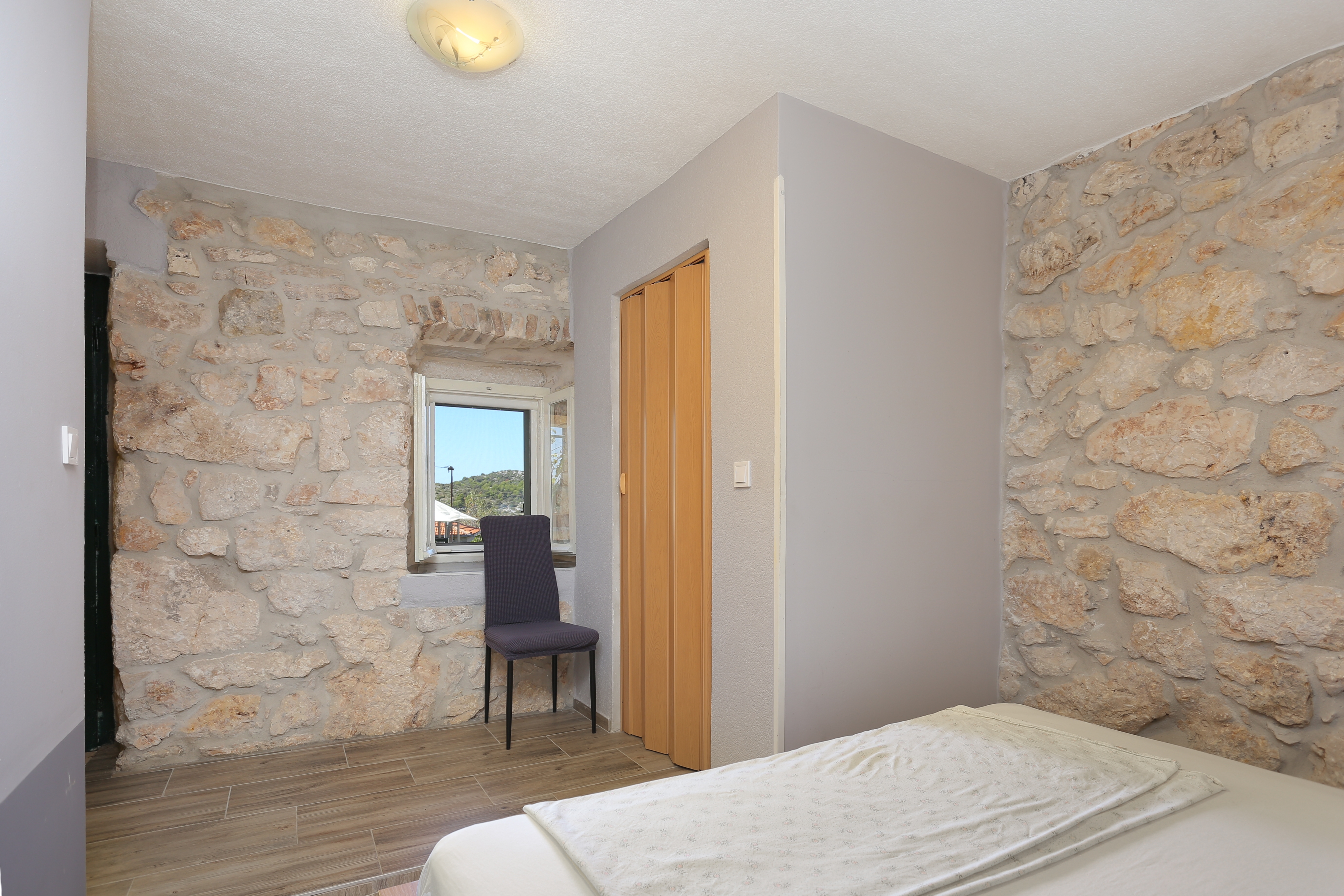 Comfortable and spacious house with terrace and sea view Ražanj, Rogoznica  K