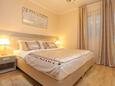 Schlafzimmer Kaštel Novi, Schlafzimmer in folgender Unterkunftsart room, Klimaanlage vorhanden und WiFi.