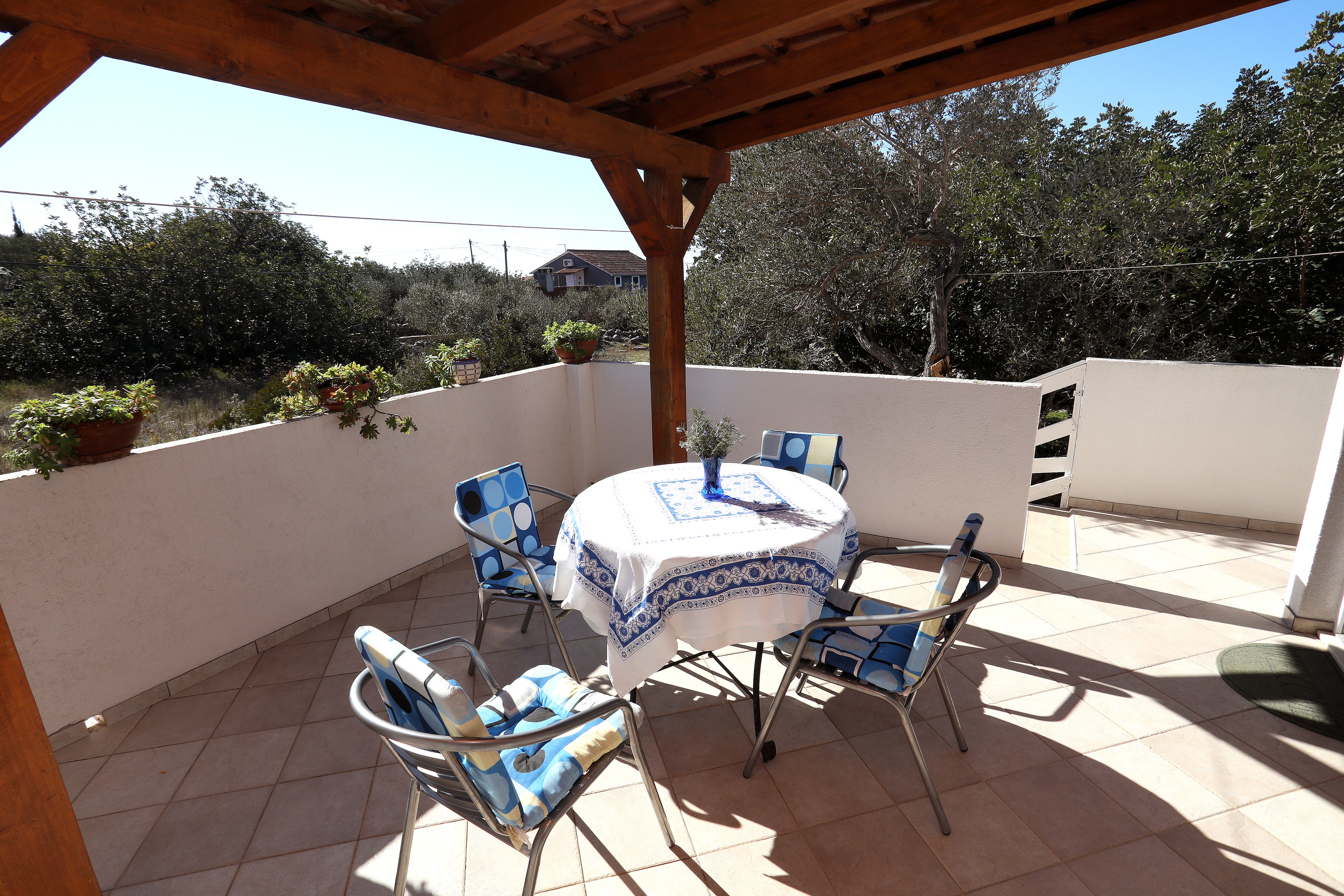 Two bedroom apartment with terrace Drvenik Mali, Drvenik  A-a
