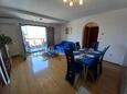 Dining room Pula, Dining room in the apartment, WiFi.