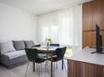 Dining room Šibenik, Dining room in the apartment, air condition available and WiFi.