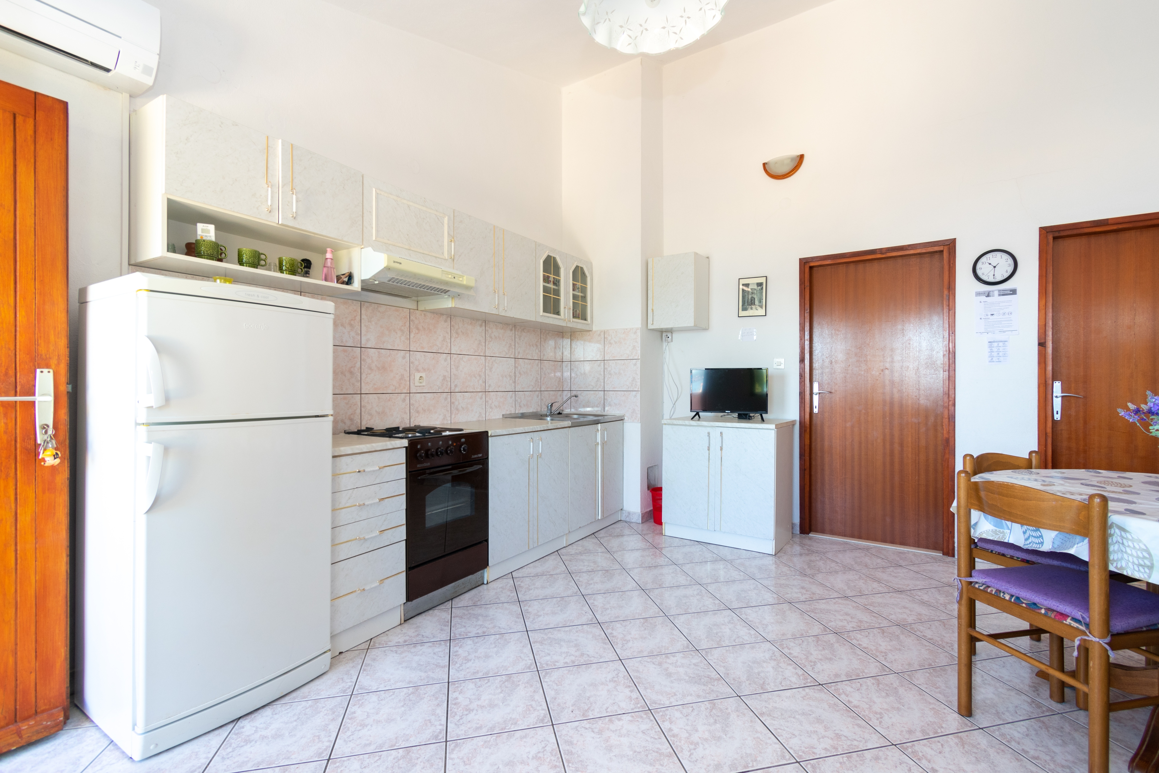 Two bedroom house near beach Kukljica, Ugljan  K