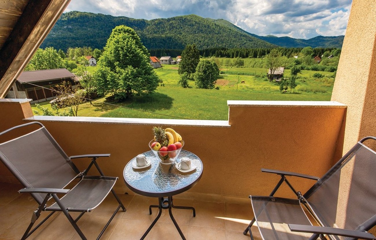 Two bedroom apartment with balcony Jasenak, Gorski kotar (A-17932-b)