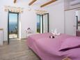 Schlafzimmer 1 Tučepi, Schlafzimmer 1 in folgender Unterkunftsart house, Klimaanlage vorhanden, Haustiere erlaubt und WiFi.