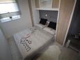 Spavaća soba Novalja, Spavaća soba u smještaju tipa apartment, WiFi.