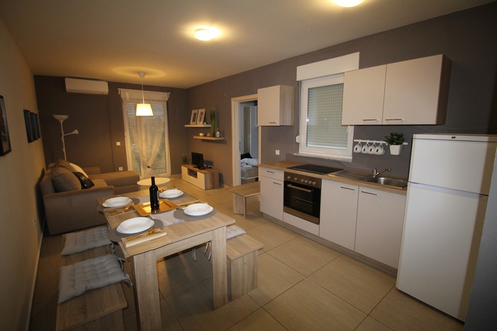 One bedroom apartment with air-conditioning Novalja, Pag  A-b