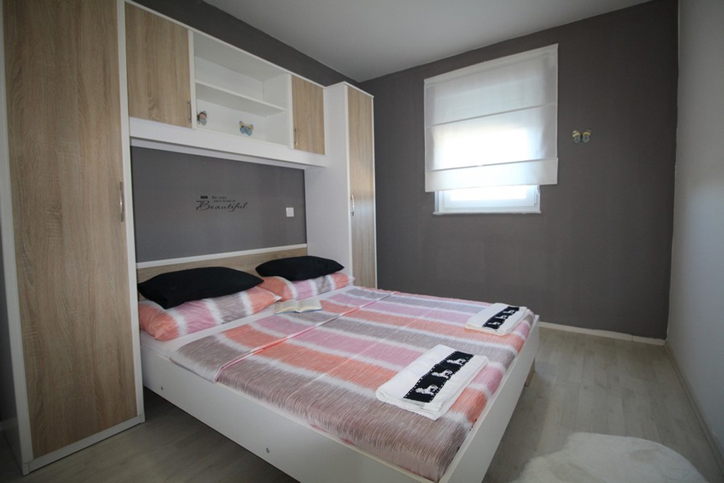 Two bedroom apartment with air-conditioning Novalja, Pag  A-c