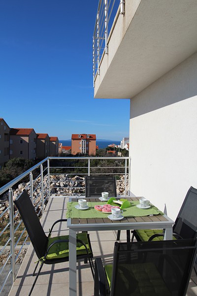 One bedroom apartment with terrace and sea view Novalja, Pag  A-d