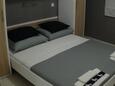 Спальня 2 Novalja, Спальня 2 в размещении типа apartment, WiFi.