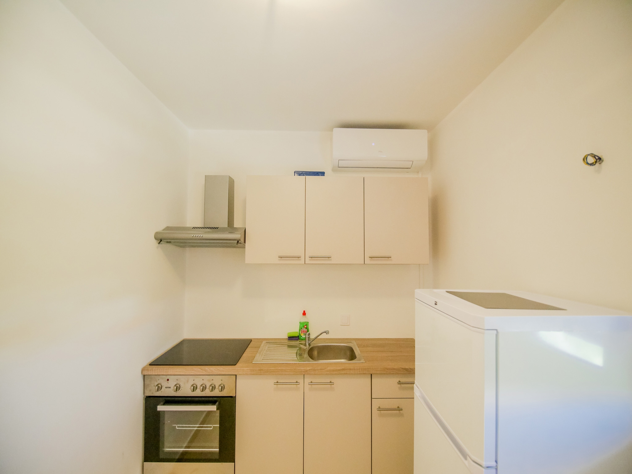Two bedroom apartment with terrace and sea view Novalja, Pag  A-h