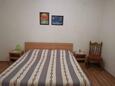 Ložnice 1 Seline, Ložnice 1 v ubytování typu apartment, domácí mazlíčci povoleni a WiFi.