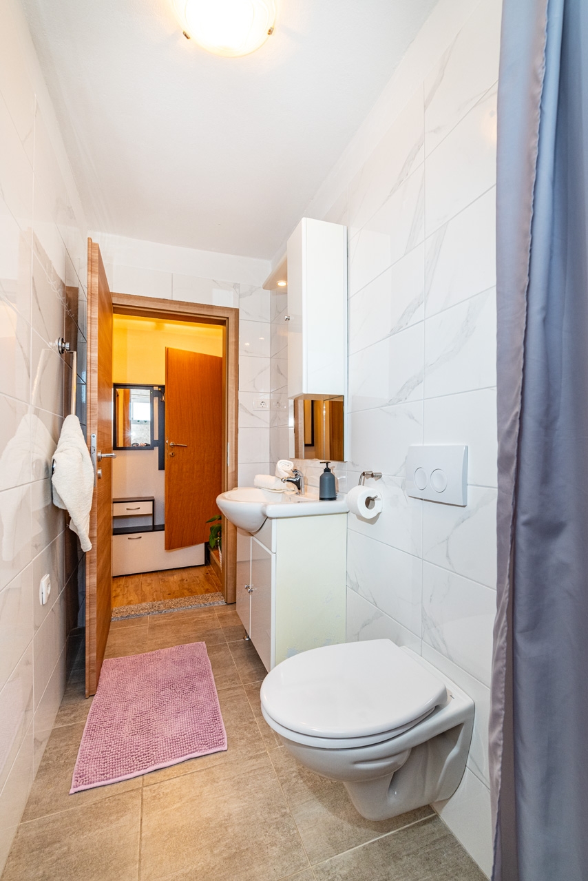 One bedroom house with terrace Sukošan, Zadar  K