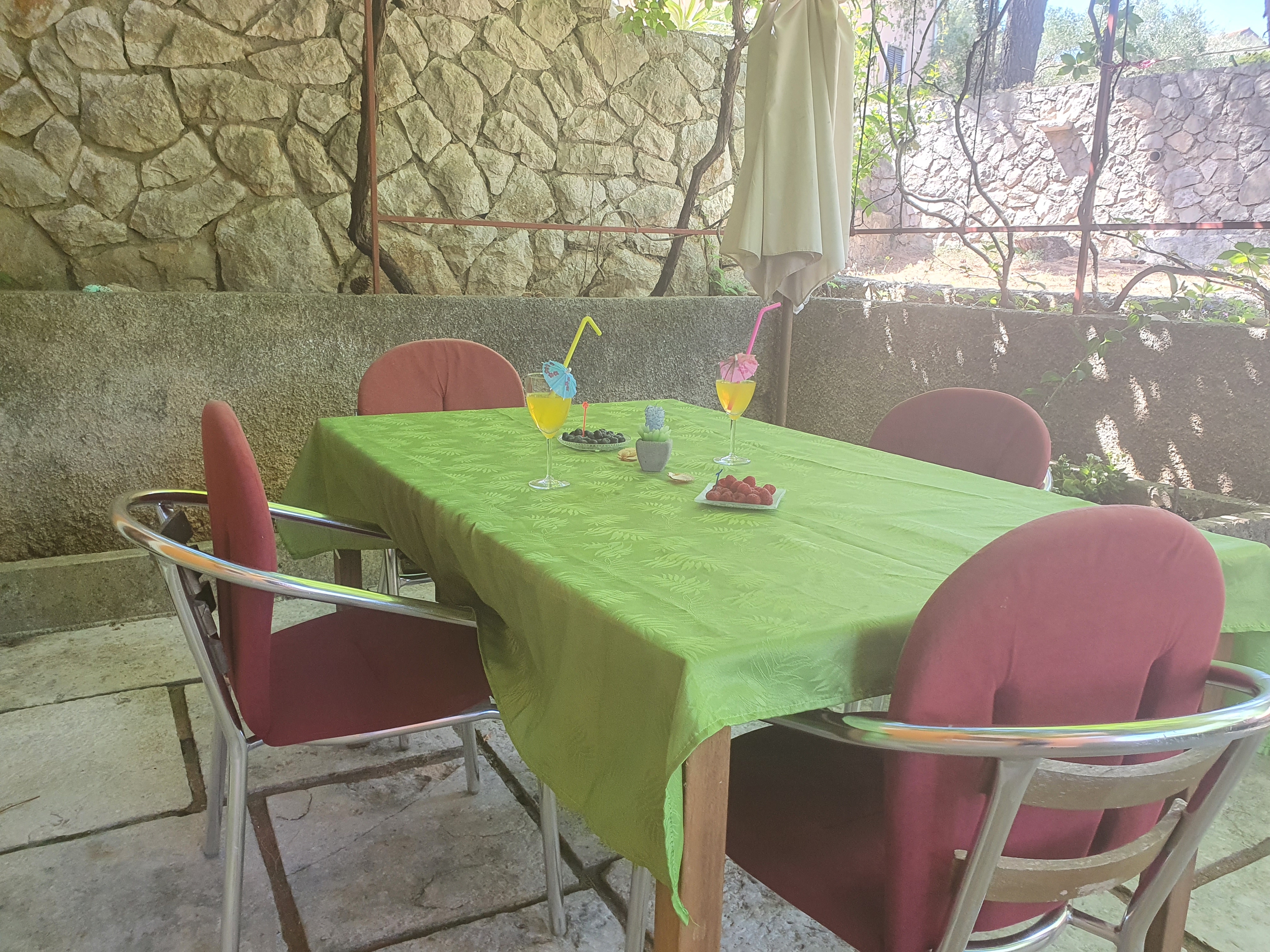Two bedroom house with terrace Nerezine, Lošinj  K