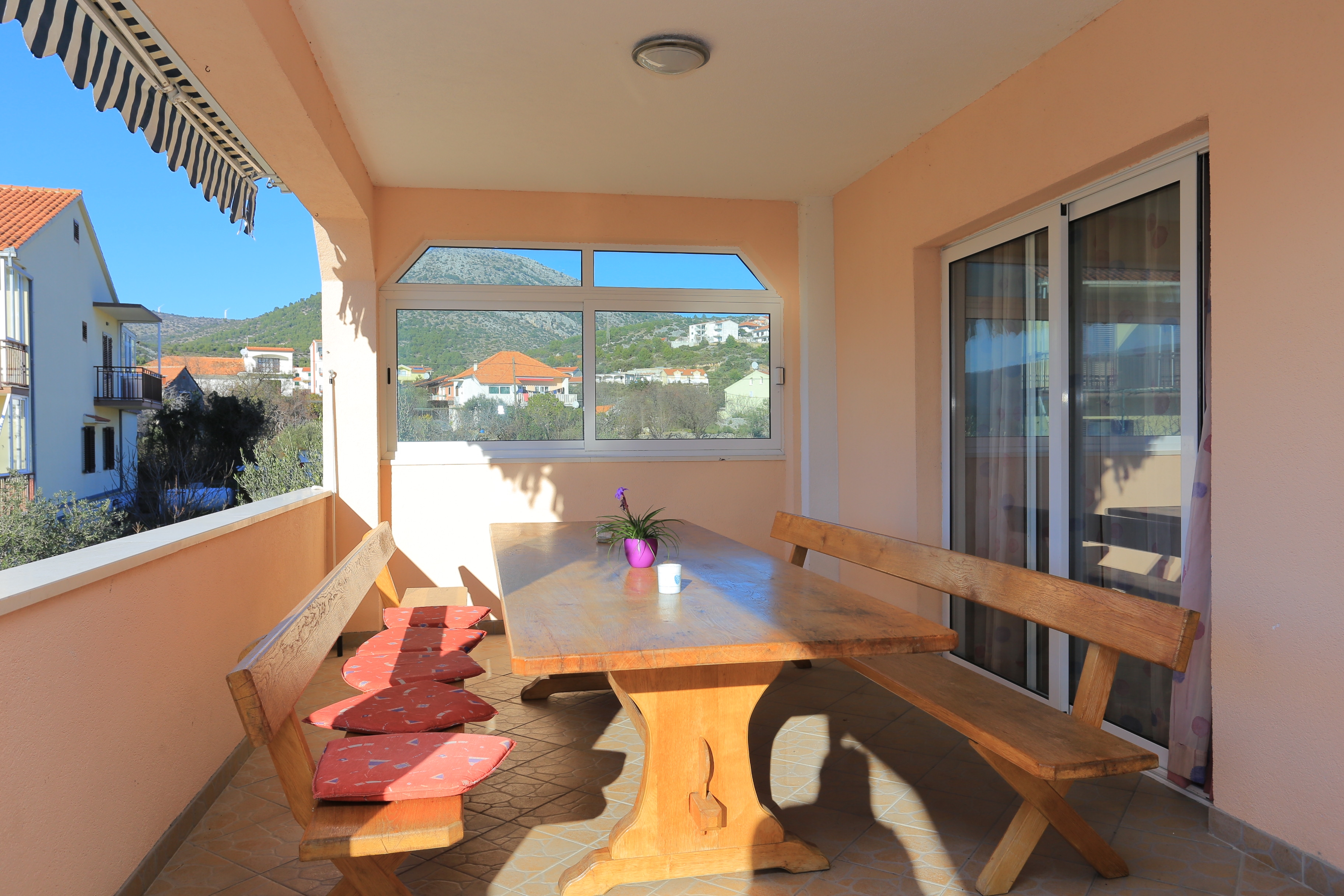Three bedroom apartment with terrace and sea view Seget Vranjica, Trogir  A-a
