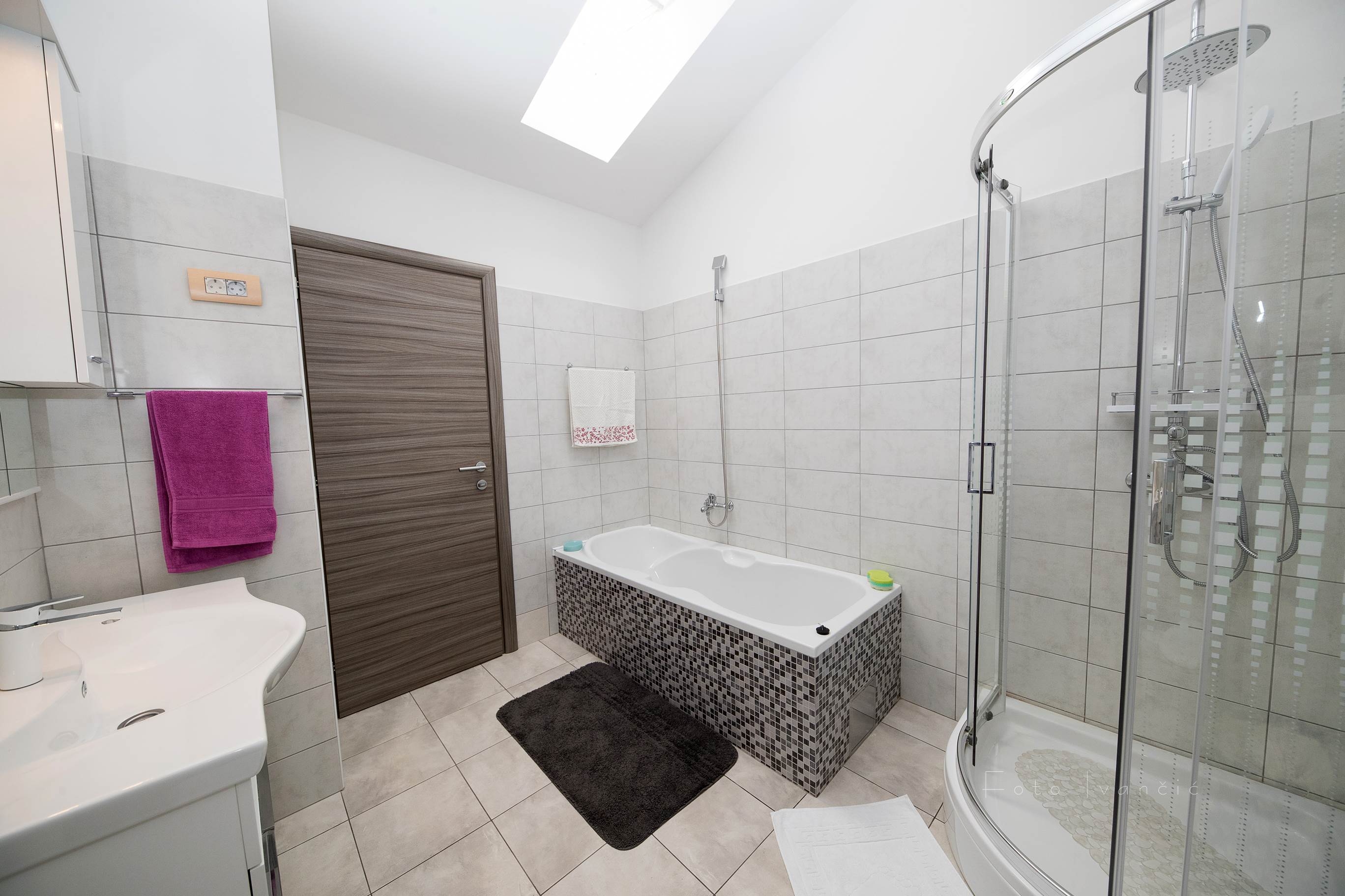 Three bedroom house with terrace Tribalj, Crikvenica  K