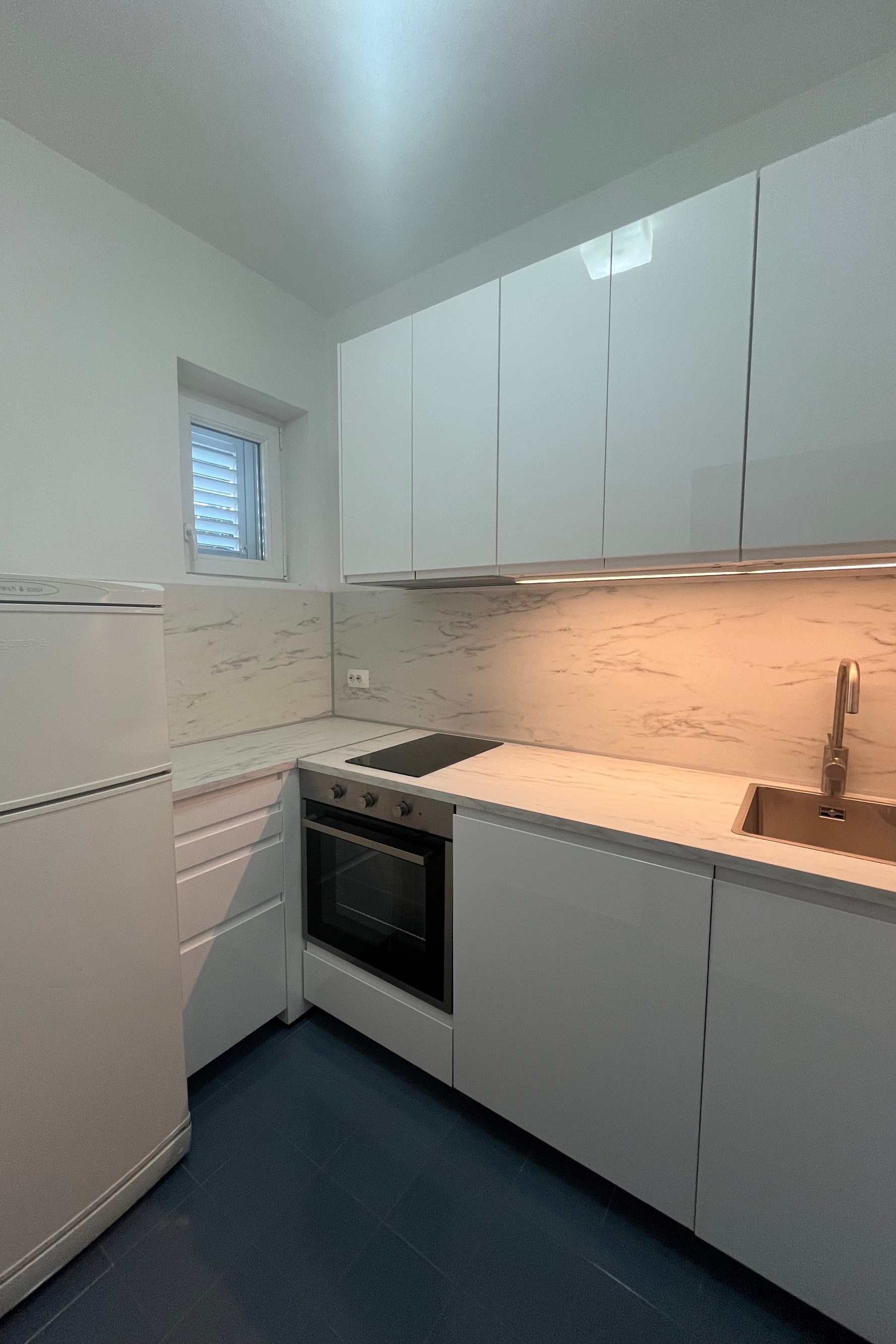 Three bedroom apartment with terrace Korčula  A-a