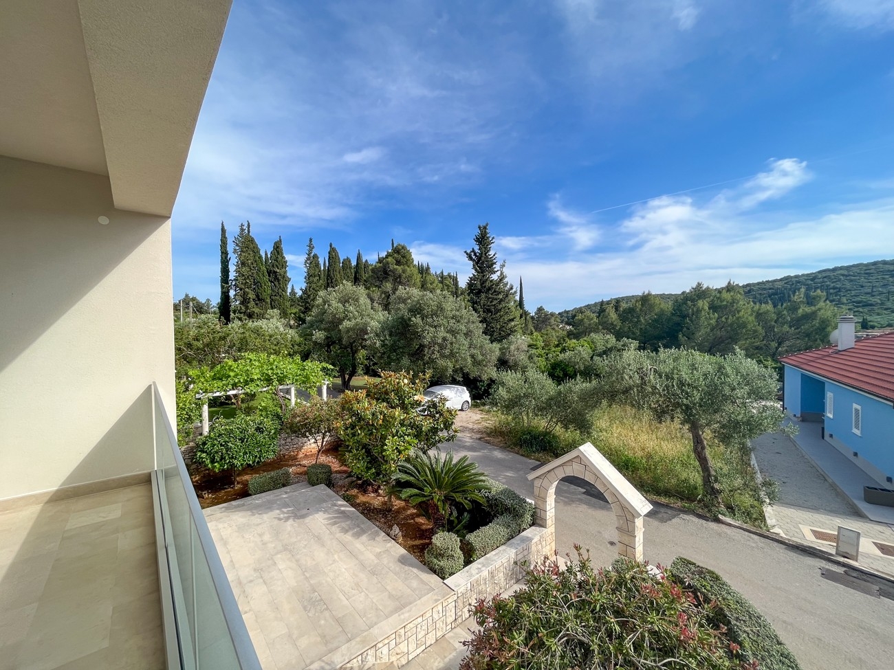 Three bedroom apartment with terrace Korčula  A-a