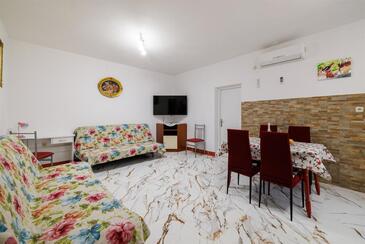 Lopar, Гостиная в размещении типа apartment, WiFi.