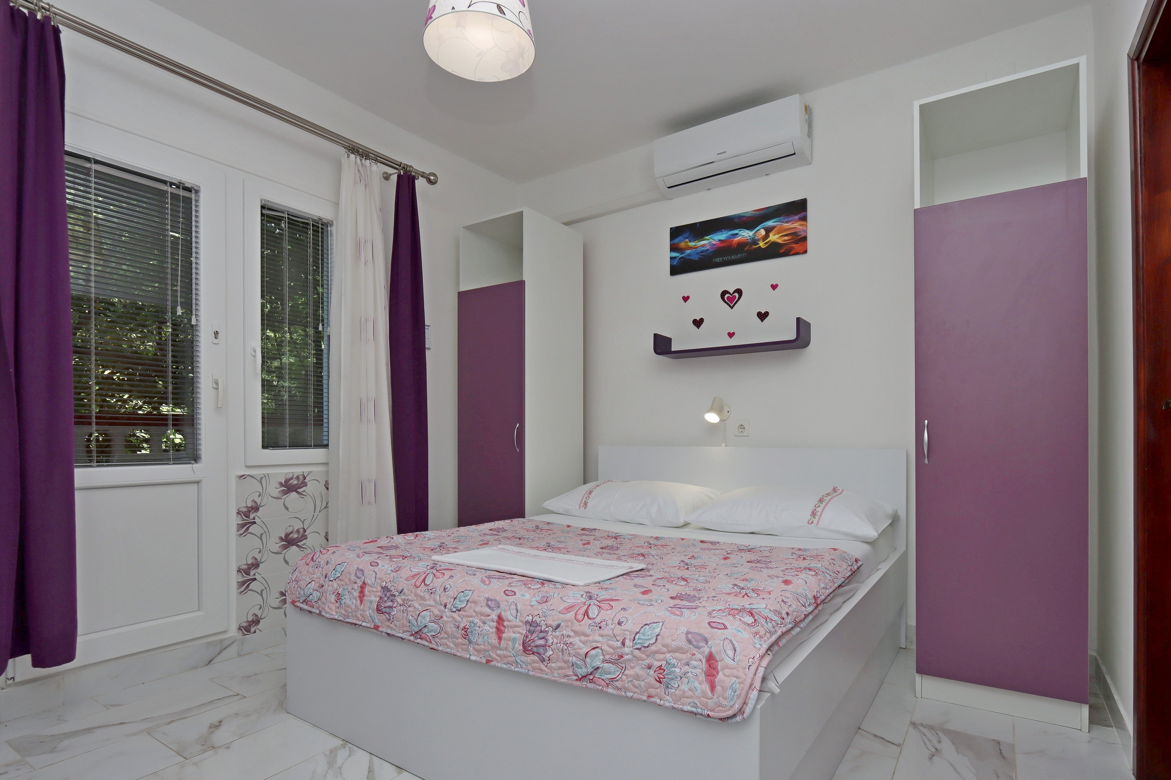 Top Rab Lopar Top Rab Lopar