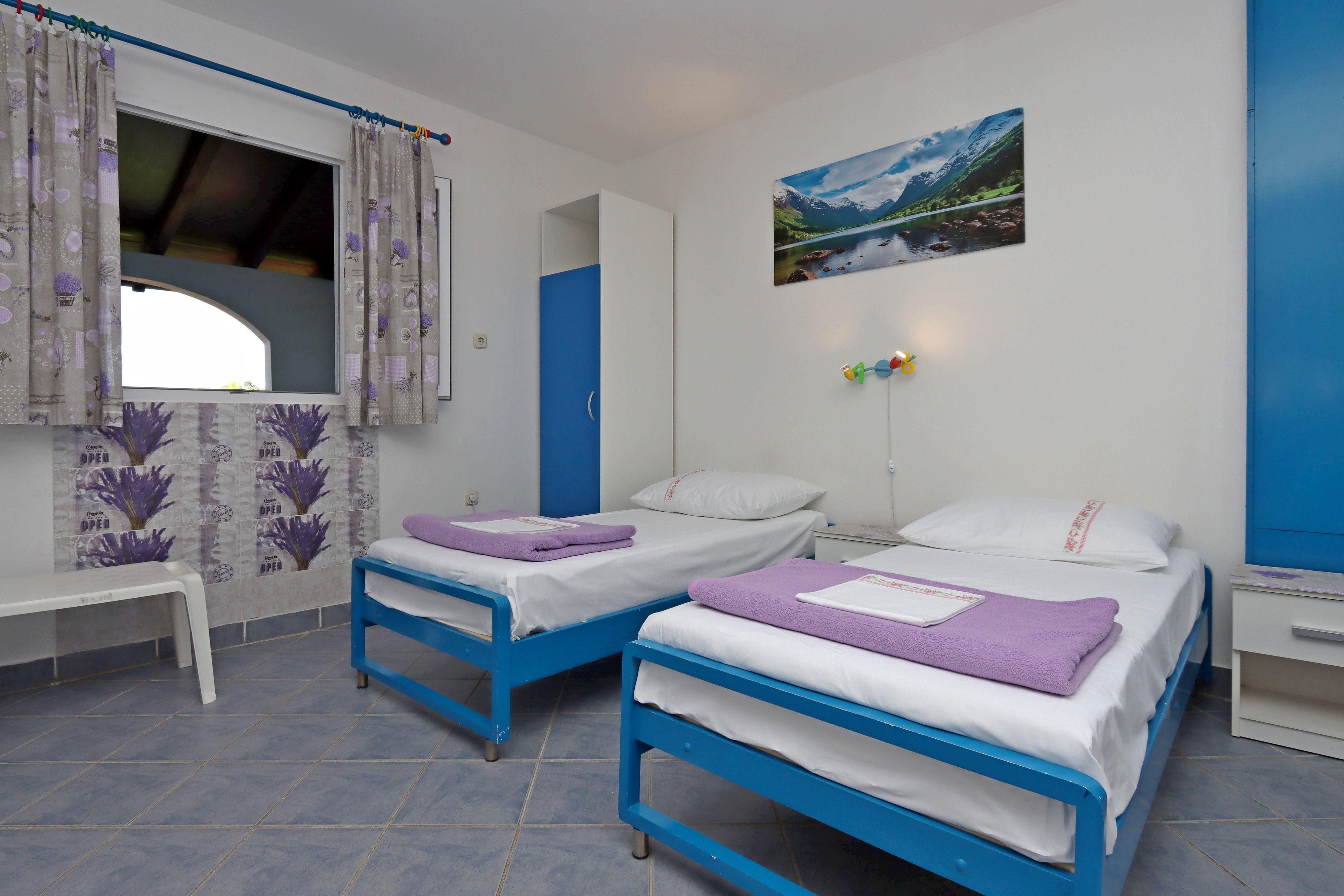 Two bedroom apartment with terrace and sea view Lopar, Rab  A-b